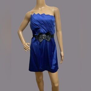 😍Elegant Blue Strapless Dress